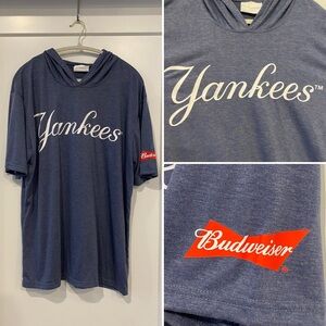 Blue NY Yankees T-Shirt Hoodie